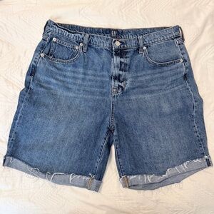 Gap denim shorts sz 32T